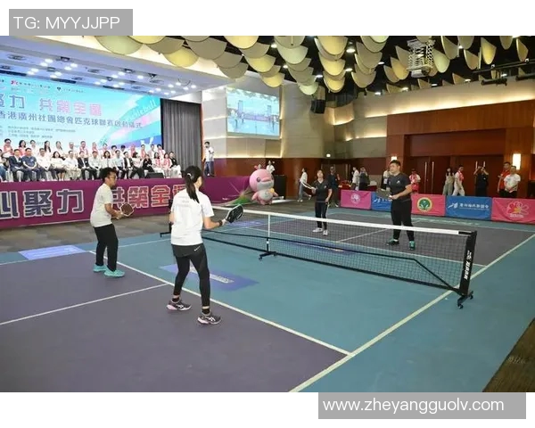 广州羽毛球队默契配合探讨：提升团队协作与竞技水平的关键因素