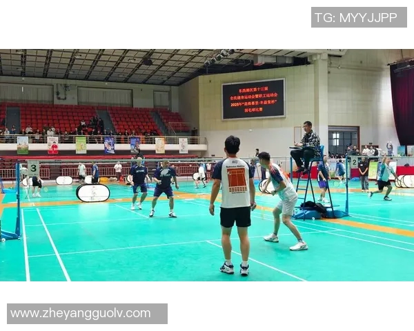 武汉羽毛球队技术变革引发热议推动羽毛球运动新发展与新风潮