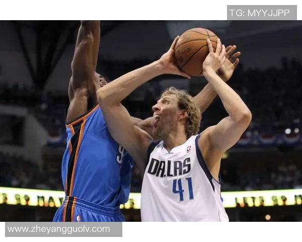 2012年NBA季后赛雷霆对小牛精彩录像回放重温比赛瞬间与经典时刻