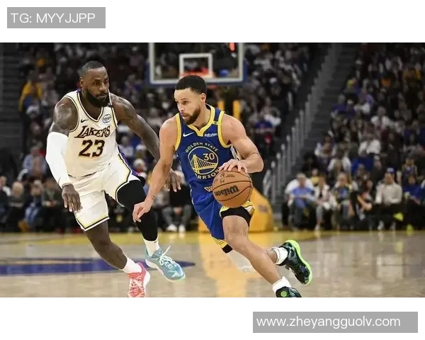 2021年勇士与湖人激战回顾：篮球场上的巅峰对决与精彩瞬间分析