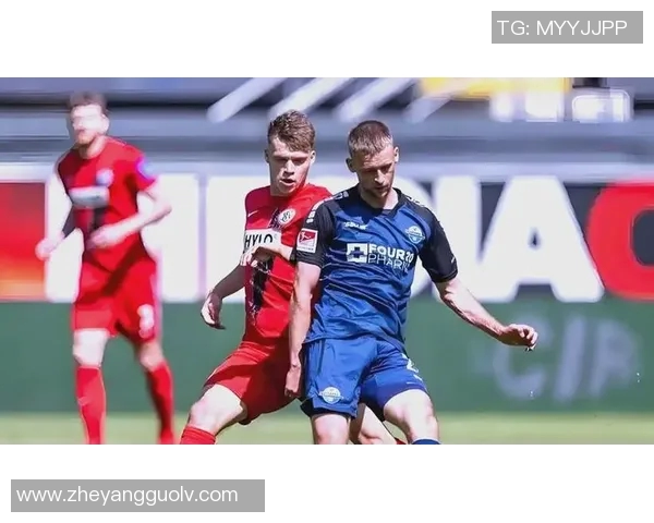 帕德博恩与汉堡激战正酣谁能在德乙赛场上笑到最后